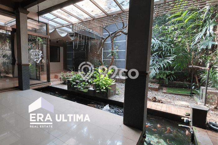 For Sale! Luxury House LT 376m2 Desain Elegan di Cihanjuang For Sale! Luxury House LT 376m2 Desain Elegan di Cihanjuang