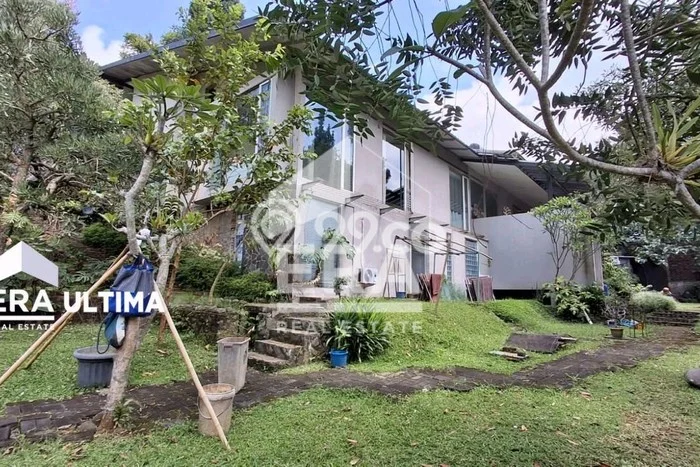 Jual Rumah Luas Elegan Dengan View Cantik di Dago Pakar, Bandung Jual Rumah Luas Elegan Dengan View Cantik di Dago Pakar, Bandung