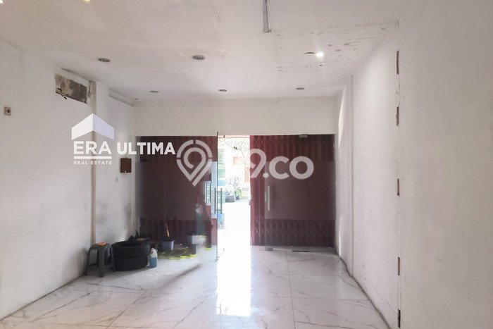 Ruko Disewa di Bandung dengan LB 190m2 Area Komersial Ramai Ruko Disewa di Bandung dengan LB 190m2 Area Komersial Ramai