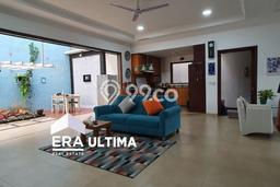 For Sale! Luxury House LT 263m2 Desain Modern di Turangga For Sale! Luxury House LT 263m2 Desain Modern di Turangga