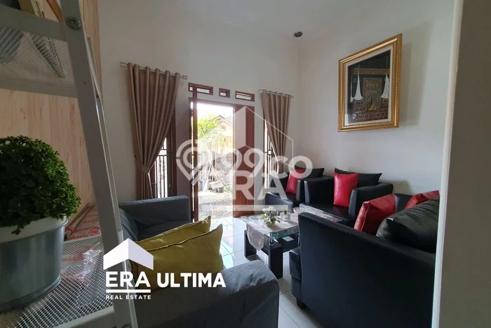 For Sale Rumah 3 Kamar Lokasi Strategis Bagus dan Strategis di Antapani For Sale Rumah 3 Kamar Lokasi Strategis Bagus dan Strategis di Antapani