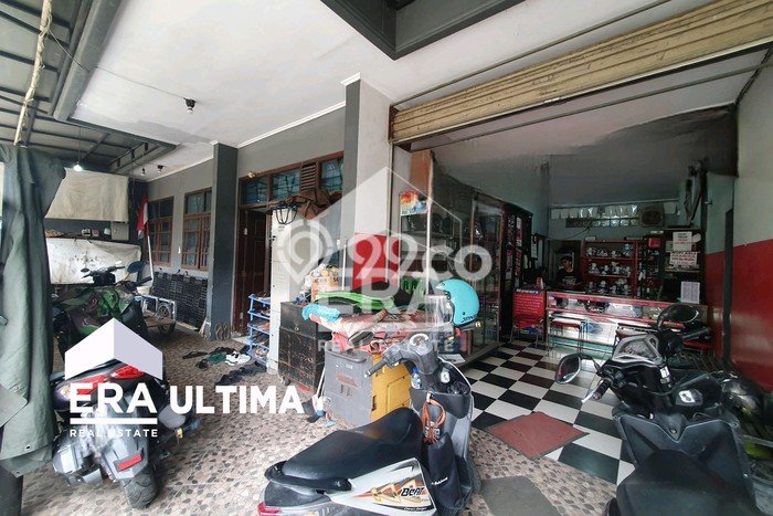 Rumah Modern area Cimahi Tengah, Cimahi, Luas 175m2m² Bangunan 500m2m² Rumah Modern area Cimahi Tengah, Cimahi, Luas 175m2m² Bangunan 500m2m²