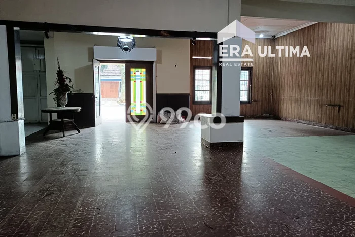 Ruko Disewa di Bandung dengan LB 350m2 Area Komersial Ramai Ruko Disewa di Bandung dengan LB 350m2 Area Komersial Ramai