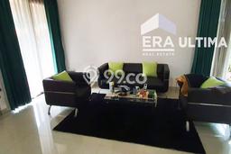 LOKASI TERBAIK! Rumah kawasan Coblong, 4 KM, Area Premium, Luas 163m2m² Bangunan 170m2m² LOKASI TERBAIK! Rumah kawasan Coblong, 4 KM, Area Premium, Luas 163m2m² Bangunan 170m2m²