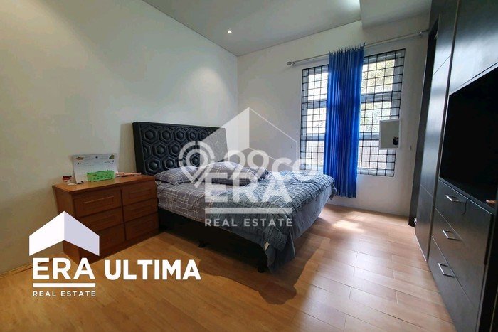 Rumah Sewa Bandung LT 250m2 LB 200m2 Area Cihanjuang Rumah Sewa Bandung LT 250m2 LB 200m2 Area Cihanjuang