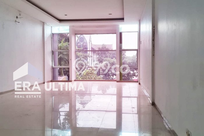 Disewakan Ruko di Pusat Kota Bandung Ramai Strategis Disewakan Ruko di Pusat Kota Bandung Ramai Strategis