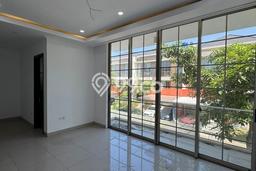 Disewakan! Rumah 5 Kamar Tidur &
3 Kamar Mandi di Pantai Indah Kapuk 2, Jakarta Utara Disewakan! Rumah 5 Kamar Tidur &
3 Kamar Mandi di Pantai Indah Kapuk 2, Jakarta Utara