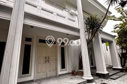 For Sale! Luxury House LT 120m2 Desain Elegan di Muara Karang For Sale! Luxury House LT 120m2 Desain Elegan di Muara Karang