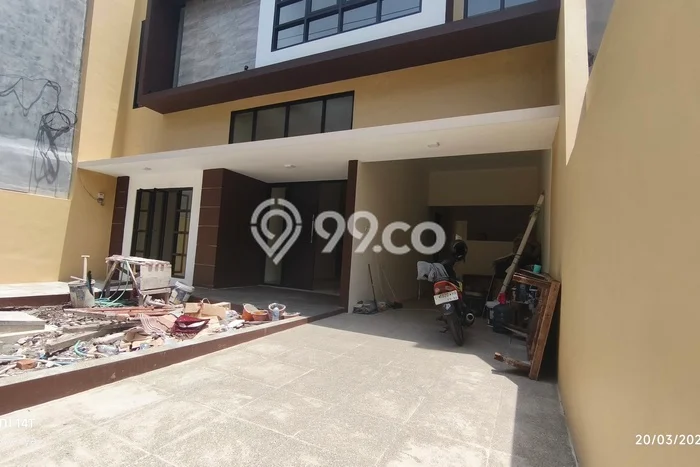 Rumah Luxury Modern Siap Huni di Kendangsari Surabaya Rumah Luxury Modern Siap Huni di Kendangsari Surabaya