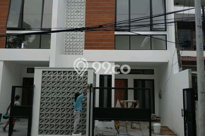 Jual Rumah Bagus Siap Huni LB 120m2 di Mulyorejo, Surabaya Jual Rumah Bagus Siap Huni LB 120m2 di Mulyorejo, Surabaya