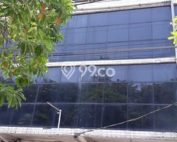 Unit Ruko Dijual di Surabaya LT 144m2 & LB 576m2 Unit Ruko Dijual di Surabaya LT 144m2 & LB 576m2