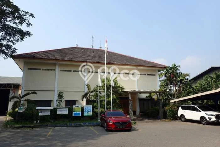 Area Ramai! Pabrik Dijual di Kebomas untuk Bisnis Luas Bangunan 20400m2 Area Ramai! Pabrik Dijual di Kebomas untuk Bisnis Luas Bangunan 20400m2