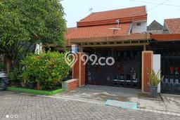 Jual Rumah Favorit Siap Huni LB 144m2 di Rungkut, Surabaya Jual Rumah Favorit Siap Huni LB 144m2 di Rungkut, Surabaya