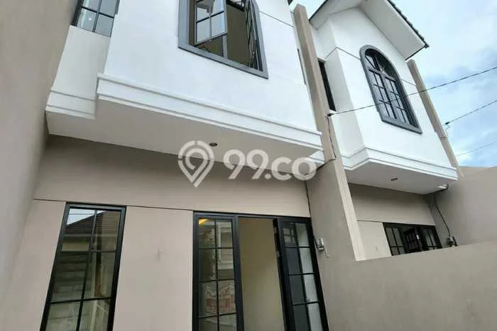 Hunian Cantik Modern Lb 100m2 di Rungkut, Surabaya Hunian Cantik Modern Lb 100m2 di Rungkut, Surabaya