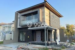 Jual Rumah Luas Megah Dengan View Eksklusif di Citraland, Surabaya Jual Rumah Luas Megah Dengan View Eksklusif di Citraland, Surabaya