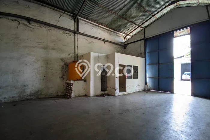 Unit Gudang Tersedia di Margomulyo Spesifikasi LB 480m2 Unit Gudang Tersedia di Margomulyo Spesifikasi LB 480m2
