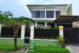 For Sale Rumah Mewah Exclusive di Sambikerep, Surabaya For Sale Rumah Mewah Exclusive di Sambikerep, Surabaya