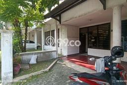 Siap Huni Hunian Elit 26 Kamar di Wonocolo Dekat ke Mana Saja Siap Huni Hunian Elit 26 Kamar di Wonocolo Dekat ke Mana Saja