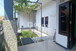 Rumah Cantik Siap Pakai Di Rungkut Luas 140m2 Aman Rumah Cantik Siap Pakai Di Rungkut Luas 140m2 Aman