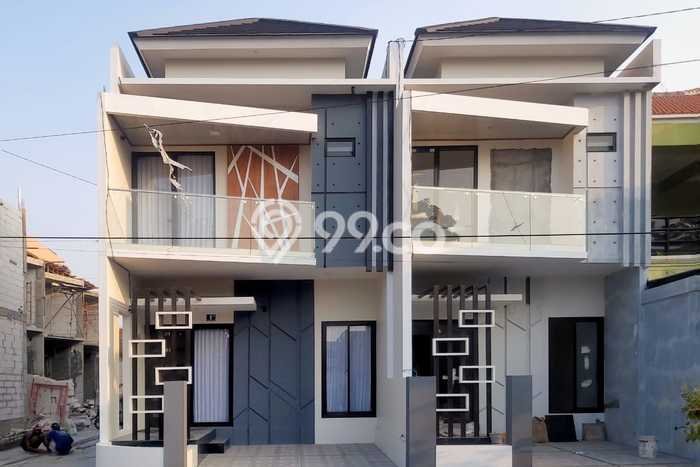 Dijual Cepat Rumah Favorit Siap Huni LB 75m2 di Genteng, Surabaya Dijual Cepat Rumah Favorit Siap Huni LB 75m2 di Genteng, Surabaya