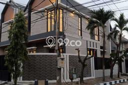 Rumah Elit Modern Siap Huni di Sutorejo Surabaya Rumah Elit Modern Siap Huni di Sutorejo Surabaya