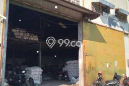 Gudang Disewa di Surabaya dengan LB 360m2 Area Komersial Ramai Gudang Disewa di Surabaya dengan LB 360m2 Area Komersial Ramai