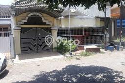 Dijual Rumah Strategis Bagus Punya 4 KT di Waru Sidoarjo SHM Dijual Rumah Strategis Bagus Punya 4 KT di Waru Sidoarjo SHM