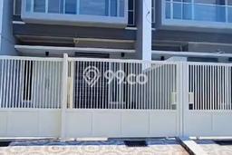 For Sale! Luxury House LT 120m2 Desain Modern di Manyar For Sale! Luxury House LT 120m2 Desain Modern di Manyar