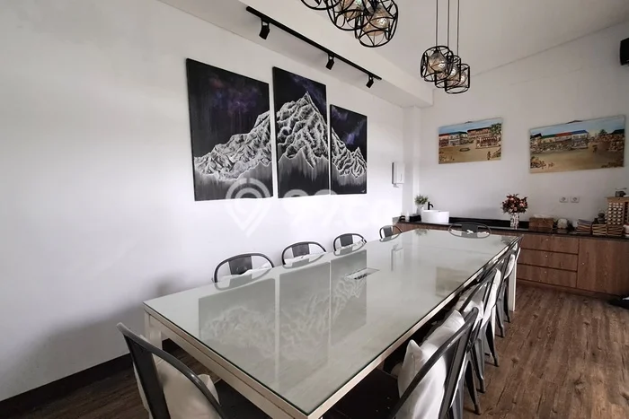 Dijual Rumah Luas Elegan Dengan View Eksklusif di Cipaganti, Bandung Dijual Rumah Luas Elegan Dengan View Eksklusif di Cipaganti, Bandung