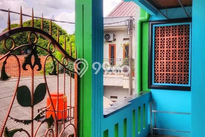 Rumah Kost untuk Dijual di Pasar Rebo dengan 7 KT, 4 KM, Luas 160m2 Rumah Kost untuk Dijual di Pasar Rebo dengan 7 KT, 4 KM, Luas 160m2