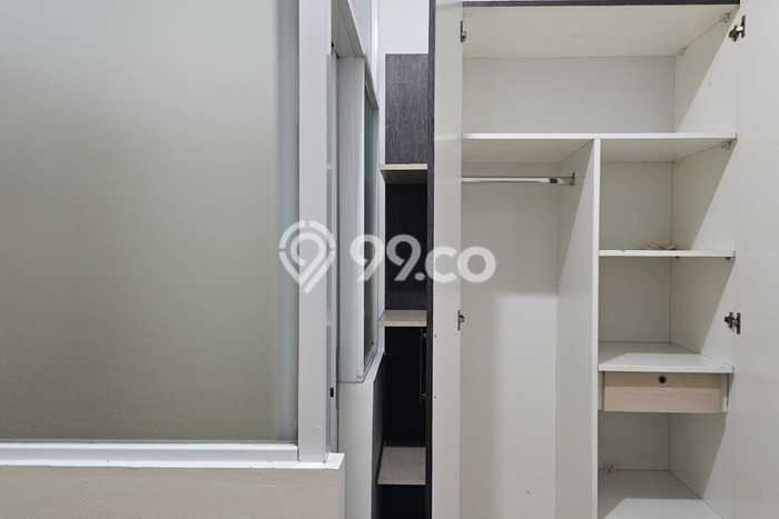 Dijual Kost di Kawasan BSD, Tangerang Selatan, Spesifikasi 5 KT, 6 KM, 108m2 Dijual Kost di Kawasan BSD, Tangerang Selatan, Spesifikasi 5 KT, 6 KM, 108m2
