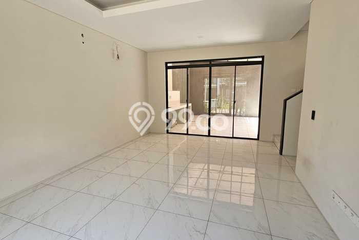 Rumah Luxury Modern Tanpa Renovasi di Kota Baru Parahyangan Bandung Rumah Luxury Modern Tanpa Renovasi di Kota Baru Parahyangan Bandung