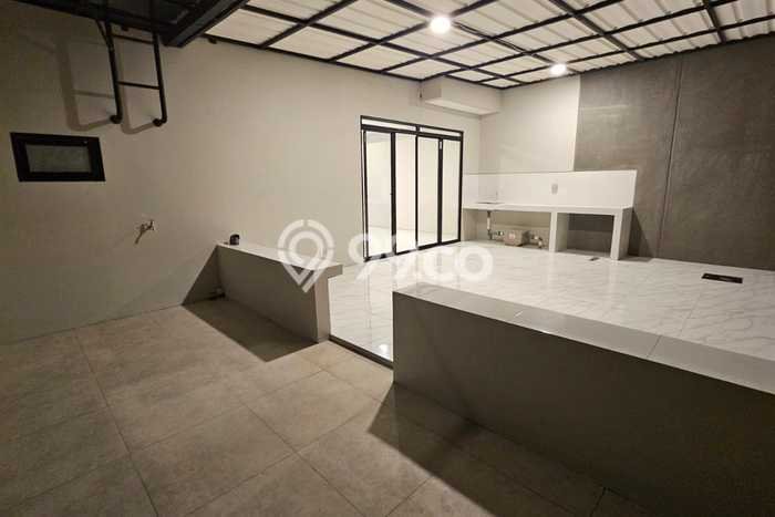 Rumah Luxury Modern Tanpa Renovasi di Kota Baru Parahyangan Bandung Rumah Luxury Modern Tanpa Renovasi di Kota Baru Parahyangan Bandung