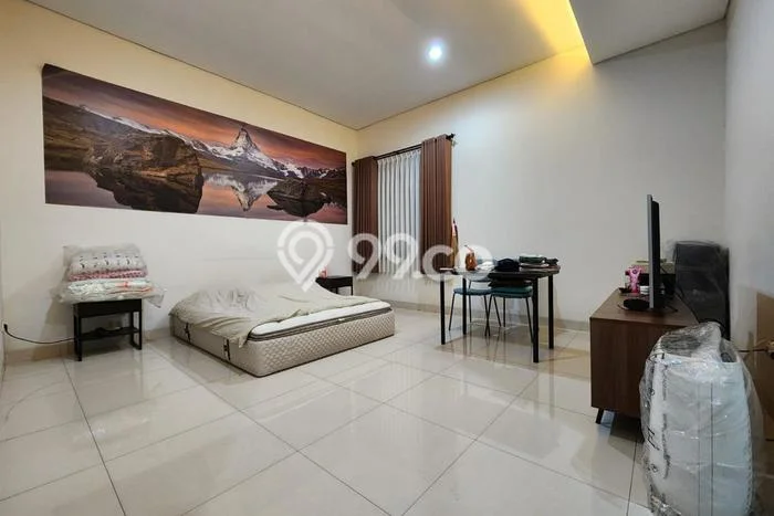 For Sale! Premium House LT 133m2 Desain Elegan di Singgasana For Sale! Premium House LT 133m2 Desain Elegan di Singgasana