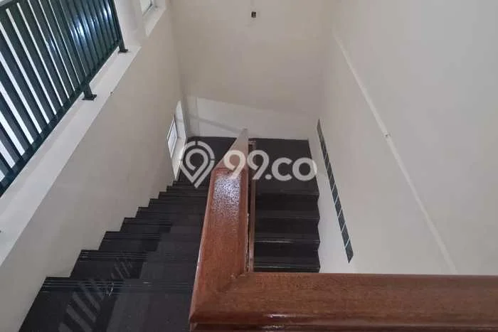 Rumah Elit Modern Siap Huni di Setra Duta Bandung Rumah Elit Modern Siap Huni di Setra Duta Bandung
