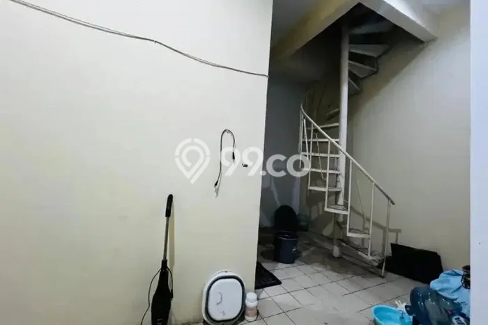 Ruko Dijual di Prime Area Jakarta Timur Luas 280m2 Ruko Dijual di Prime Area Jakarta Timur Luas 280m2