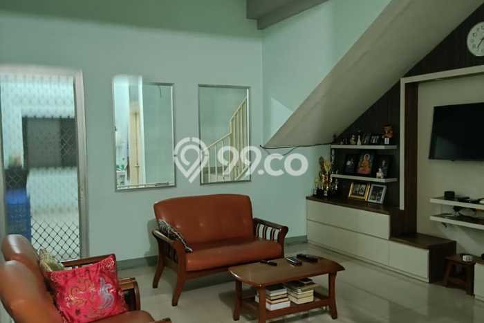 Ruko Dijual di Jakarta Barat LT 95m2 & LB 285m2 Lokasi Terbaik! Ruko Dijual di Jakarta Barat LT 95m2 & LB 285m2 Lokasi Terbaik!