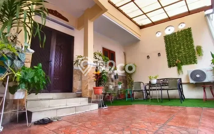 Jual Rumah Mewah Elegan Dengan View Eksklusif di Slipi, Jakarta Barat Jual Rumah Mewah Elegan Dengan View Eksklusif di Slipi, Jakarta Barat