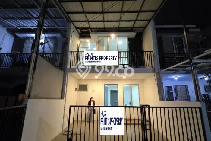 Dijual Rumah Strategis Bagus Punya 3 KT di Kembangan Jakarta Barat SHM Dijual Rumah Strategis Bagus Punya 3 KT di Kembangan Jakarta Barat SHM