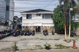 Dijual Rumah Luas Megah Dengan View Cantik di Kemang, Jakarta Selatan Dijual Rumah Luas Megah Dengan View Cantik di Kemang, Jakarta Selatan