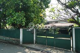 Rumah Mewah LB 800m2 Siap Huni Desain Elegan di Rempoa, Tangerang Rumah Mewah LB 800m2 Siap Huni Desain Elegan di Rempoa, Tangerang