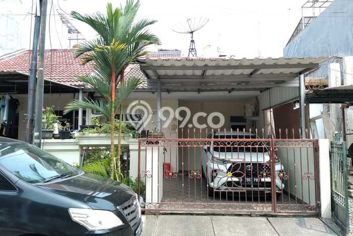 For Sale Rumah 2 Kamar Lokasi Strategis Bagus dan Strategis di Kebon Jeruk For Sale Rumah 2 Kamar Lokasi Strategis Bagus dan Strategis di Kebon Jeruk