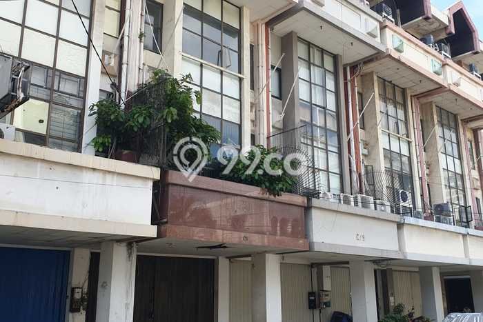 Unit Ruko Dijual di Gambir Jakarta Pusat 185m2 Unit Ruko Dijual di Gambir Jakarta Pusat 185m2