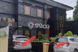 For Sale! Luxury House LT 345m2 Desain Modern di Gudang Peluru For Sale! Luxury House LT 345m2 Desain Modern di Gudang Peluru