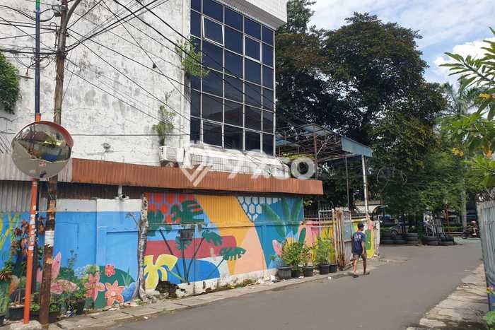 Ruko Dijual di Jakarta Pusat LT 251m2 & LB 400m2 Lokasi Terbaik! Ruko Dijual di Jakarta Pusat LT 251m2 & LB 400m2 Lokasi Terbaik!