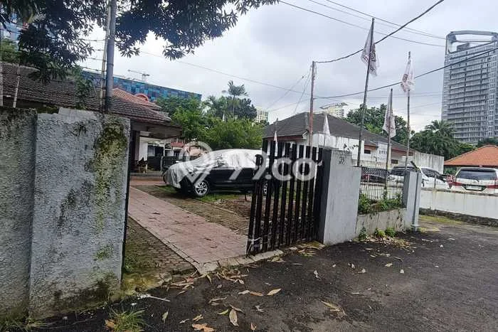 Rumah Luxury Modern Tanpa Renovasi di Menteng Dalam Jakarta Selatan Rumah Luxury Modern Tanpa Renovasi di Menteng Dalam Jakarta Selatan