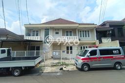 For Sale! Luxury House LT 249m2 Desain Elegan di Cipete For Sale! Luxury House LT 249m2 Desain Elegan di Cipete
