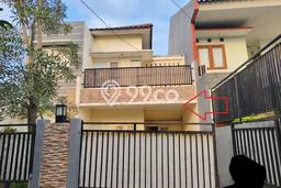 Rumah Modern 3 Kamar LT 209m2 di Pondok Kelapa Rumah Modern 3 Kamar LT 209m2 di Pondok Kelapa