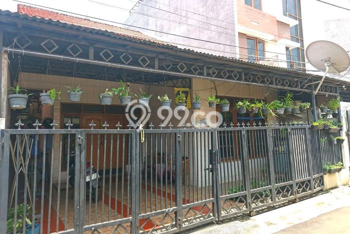 Rumah Mewah LB 100m2 Siap Huni Desain Elegan di Radio Dalam, Jakarta Selatan Rumah Mewah LB 100m2 Siap Huni Desain Elegan di Radio Dalam, Jakarta Selatan