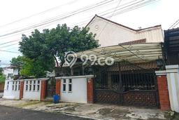 Ready to Use! Premium House LT 468m2 Desain Modern di Cipete Ready to Use! Premium House LT 468m2 Desain Modern di Cipete